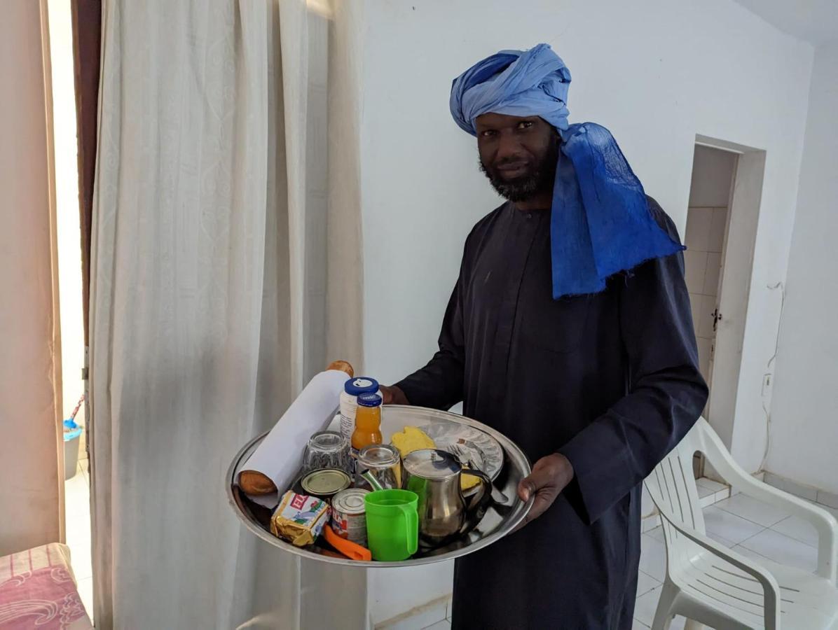 Transit Hotel Nouakchott Buitenkant foto